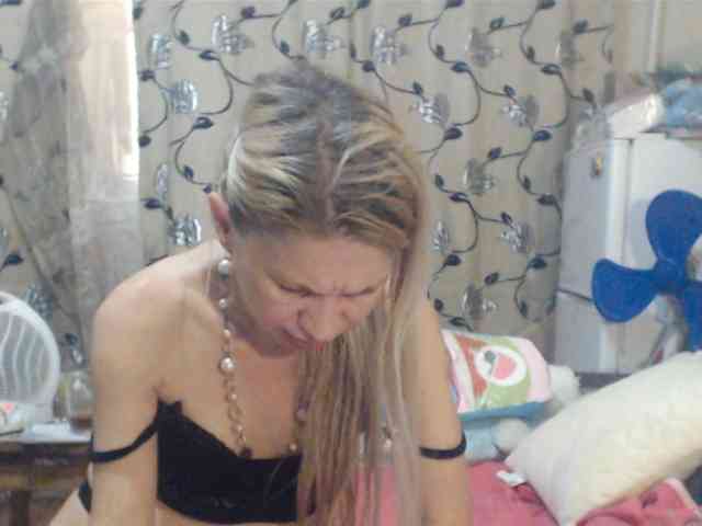 live cam show DeoMatissta