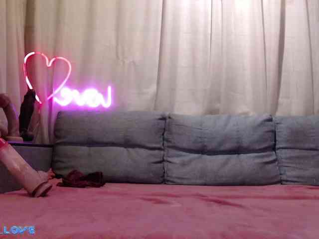 AnnaTS Live Webcam on BongaCams
