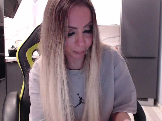 go to chat with blondalina