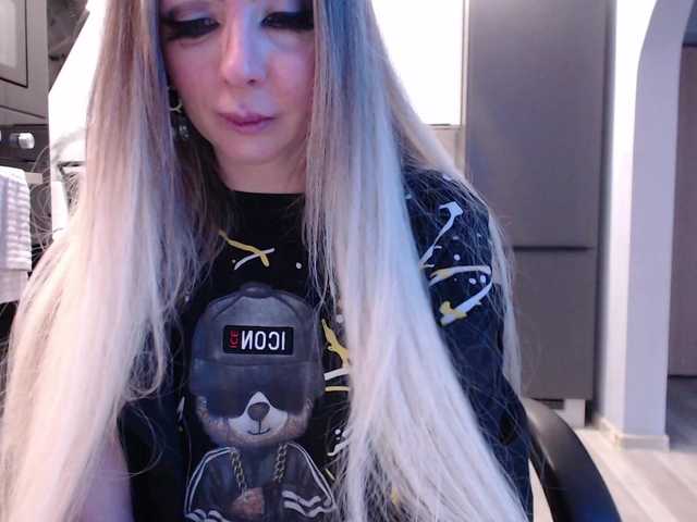 blondalina cam belle