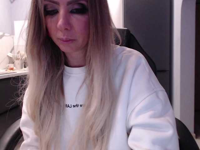 Preview of blondalina