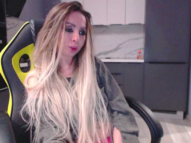 Preview of blondalina