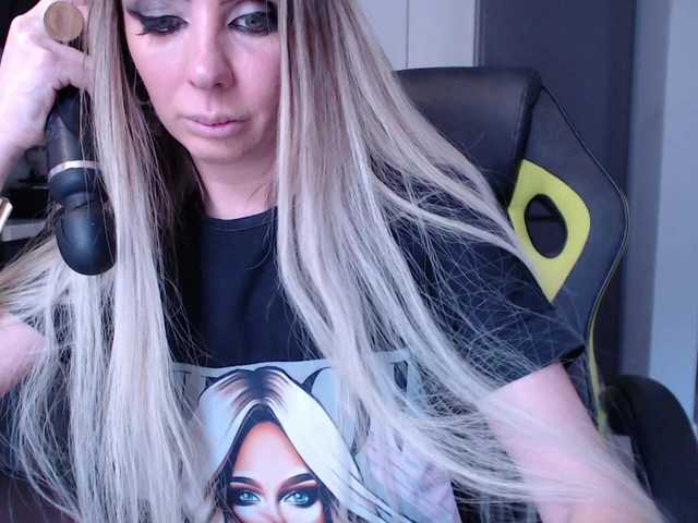 Preview of blondalina