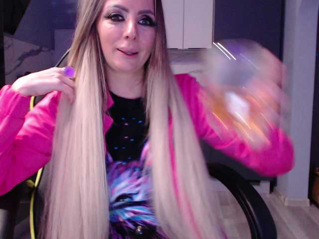 blondalina live sex