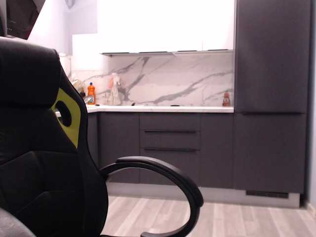 blondalina's BongaCams profile