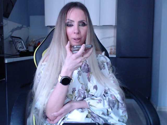 Preview of blondalina