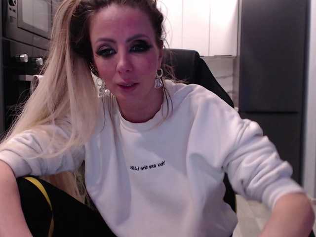 Preview of blondalina