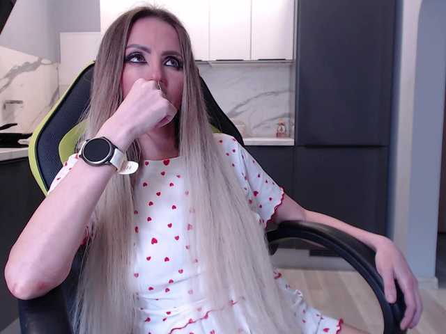 Preview of blondalina