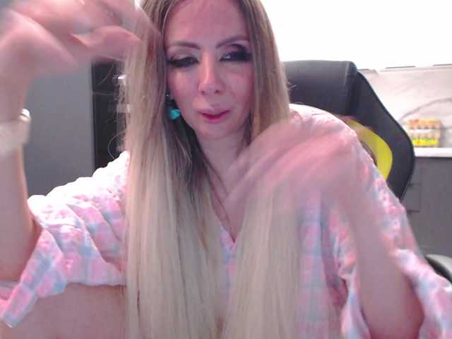 go to chat with blondalina
