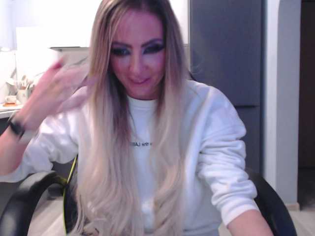 Preview of blondalina