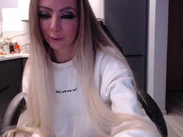 Preview of blondalina