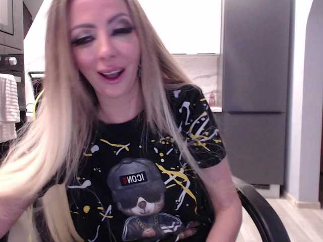 blondalina cam belle