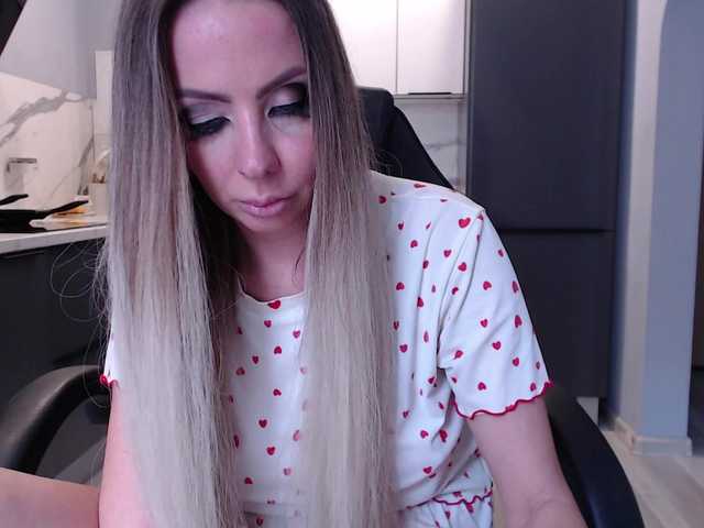 Preview of blondalina