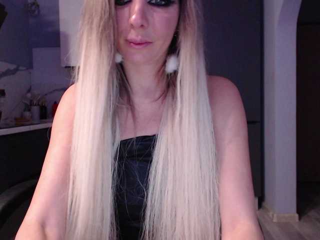 Preview of blondalina