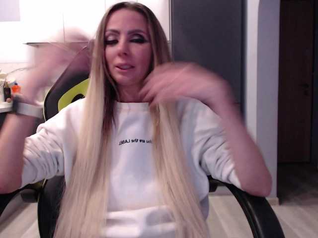 Preview of blondalina