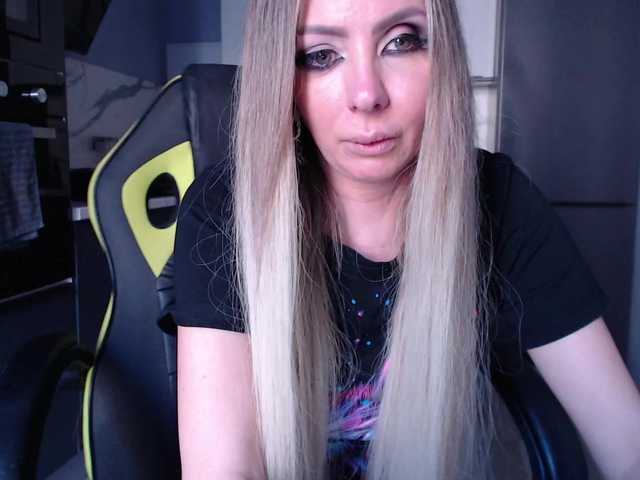 blondalina cam belle