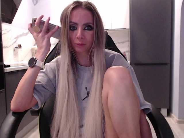  blondalina chat room