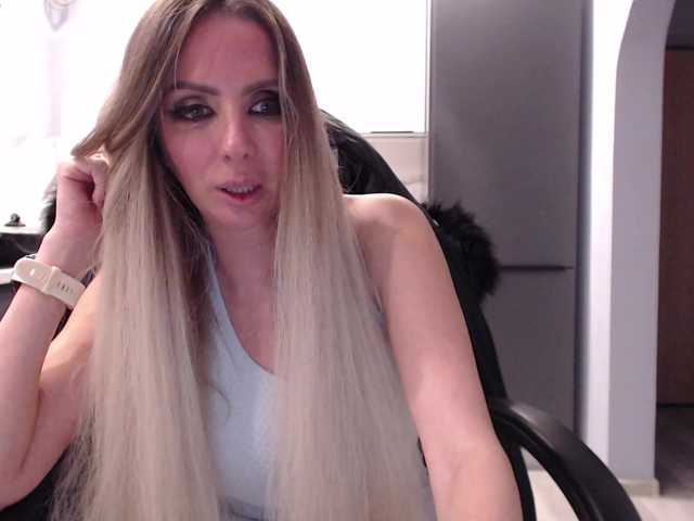 go to chat with blondalina