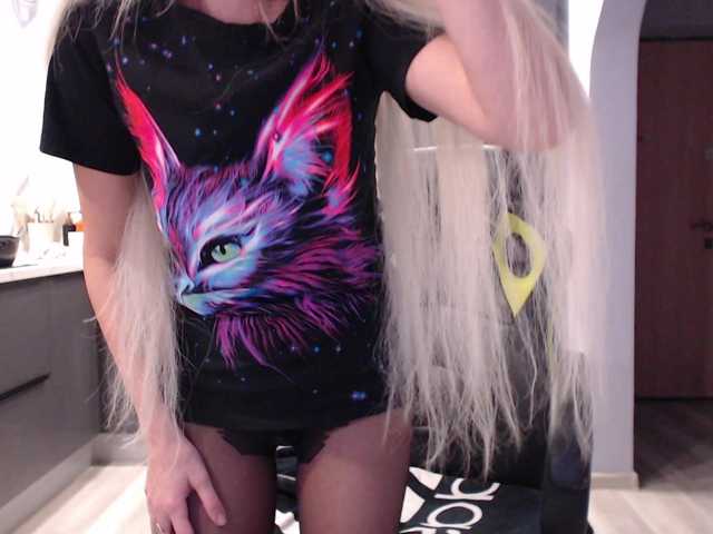  blondalina chat room