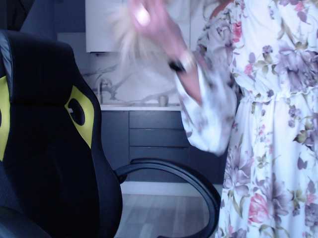 Preview of blondalina