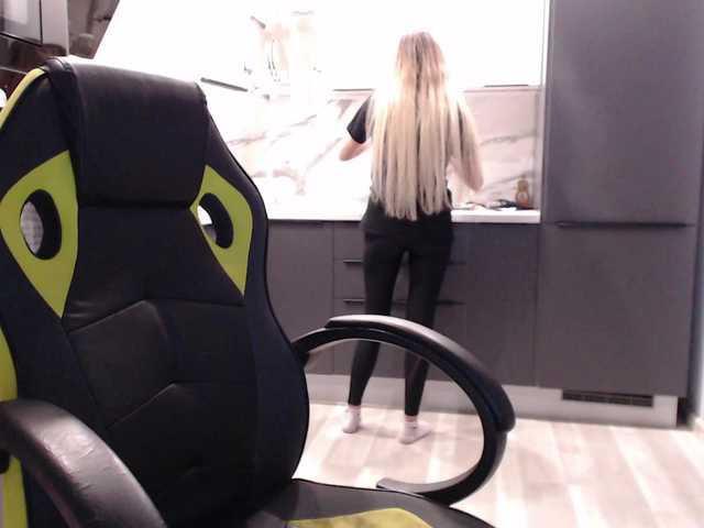 Preview of blondalina