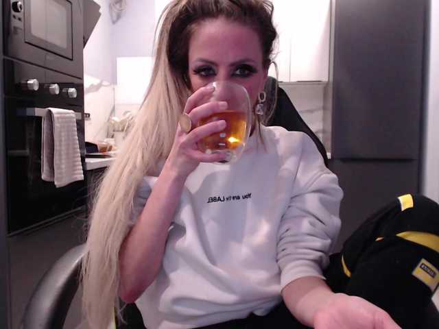 Preview of blondalina