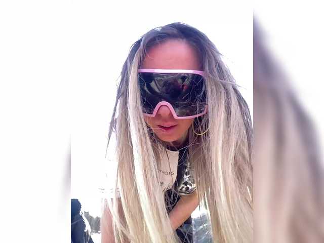 Preview of blondalina