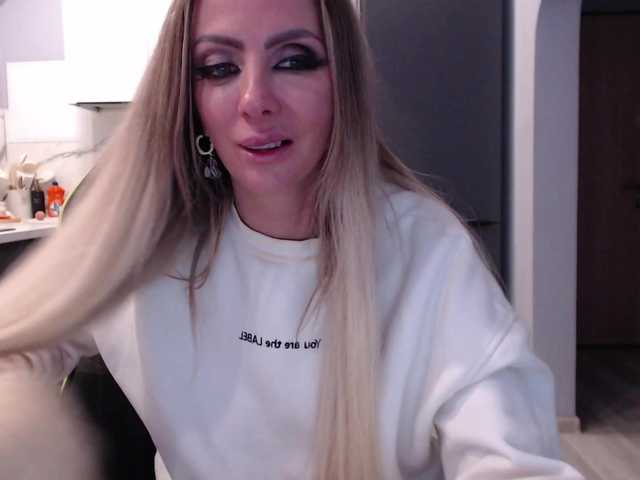 Preview of blondalina