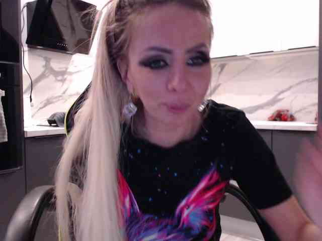 blondalina blondalina