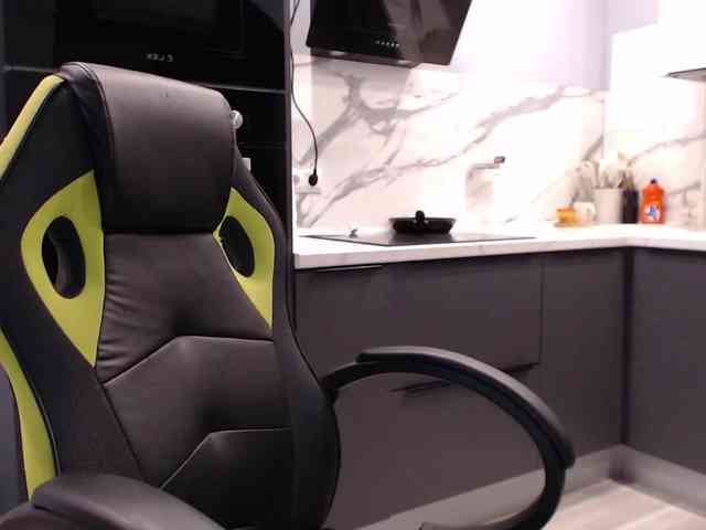 blondalina webcam