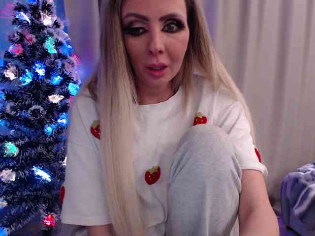 blondalina webcam