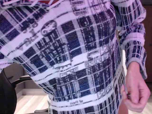 blondalina webcam