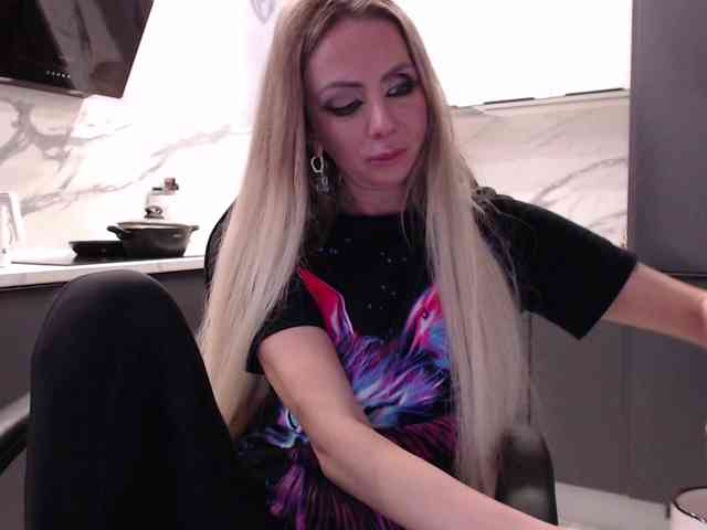 blondalina blondalina