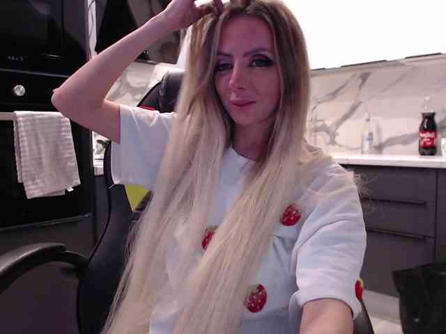 blondalina blondalina