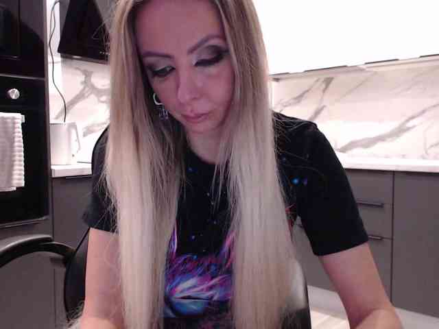 blondalina blondalina