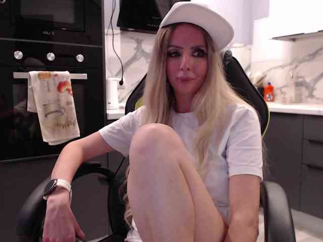 erotic roleplay chatroom Blondalina