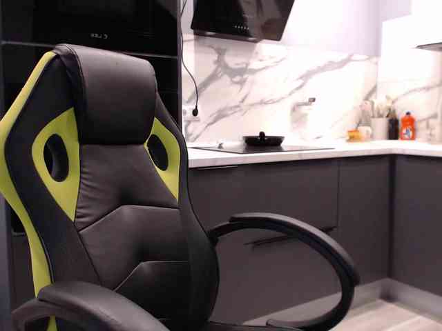 blondalina webcam