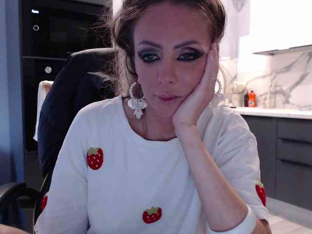 blondalina webcam