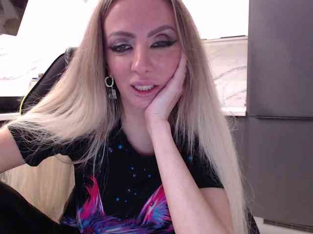 blondalina blondalina