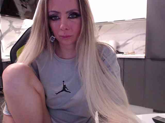 blondalina blondalina