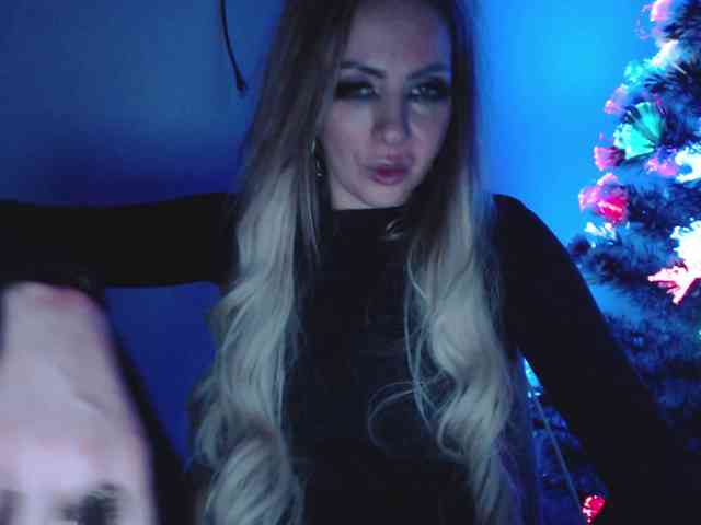 blondalina webcam