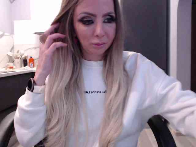 blondalina blondalina