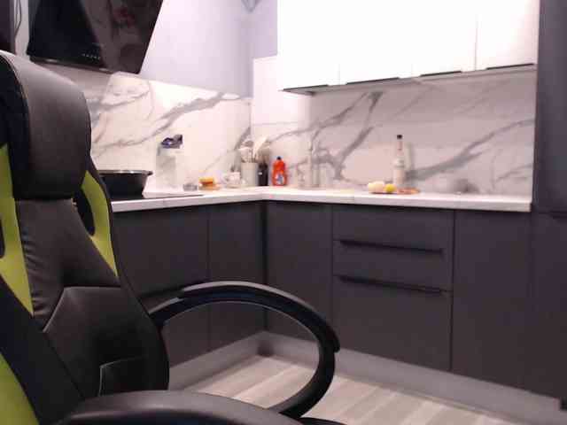 blondalina webcam