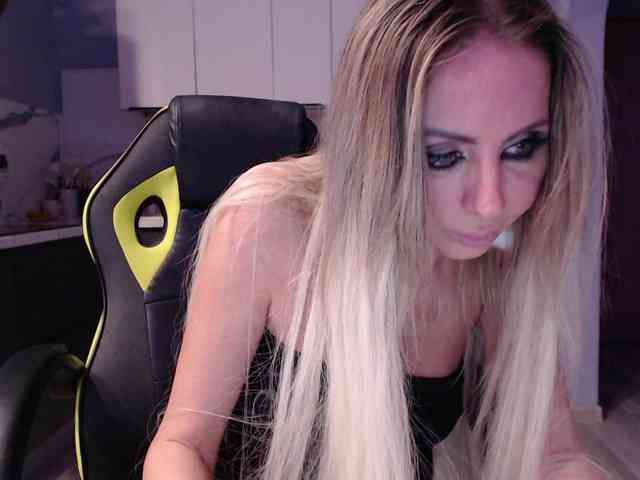 blondalina blondalina