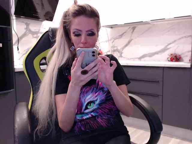 blondalina blondalina