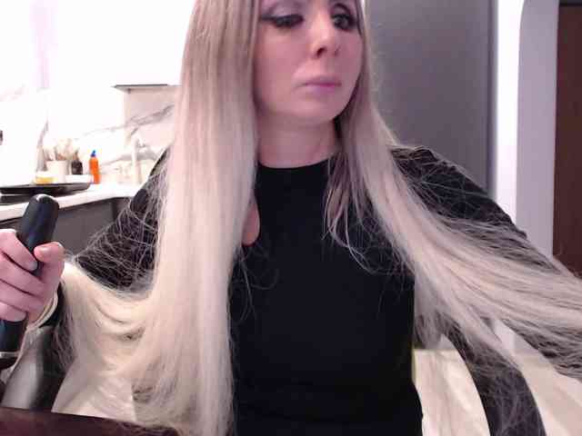 blondalina webcam