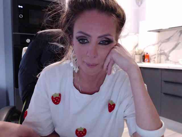 blondalina webcam