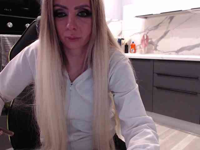 blondalina blondalina