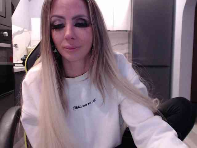 blondalina blondalina