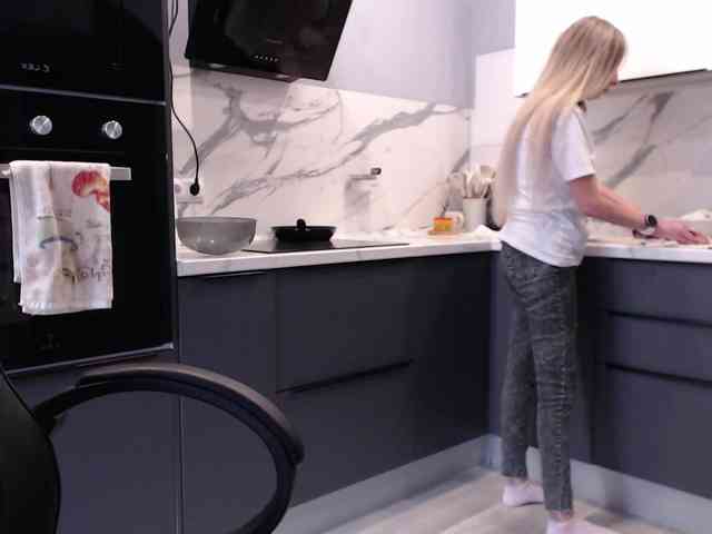 blondalina webcam